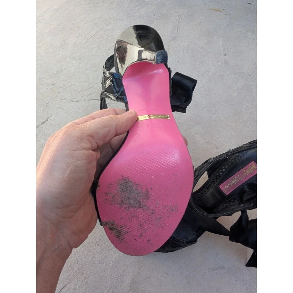 Betsey Johnson glossy patent